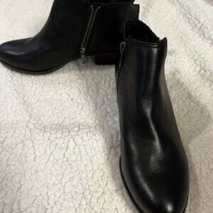 Lucky Brand Sleek Black Leather Booties